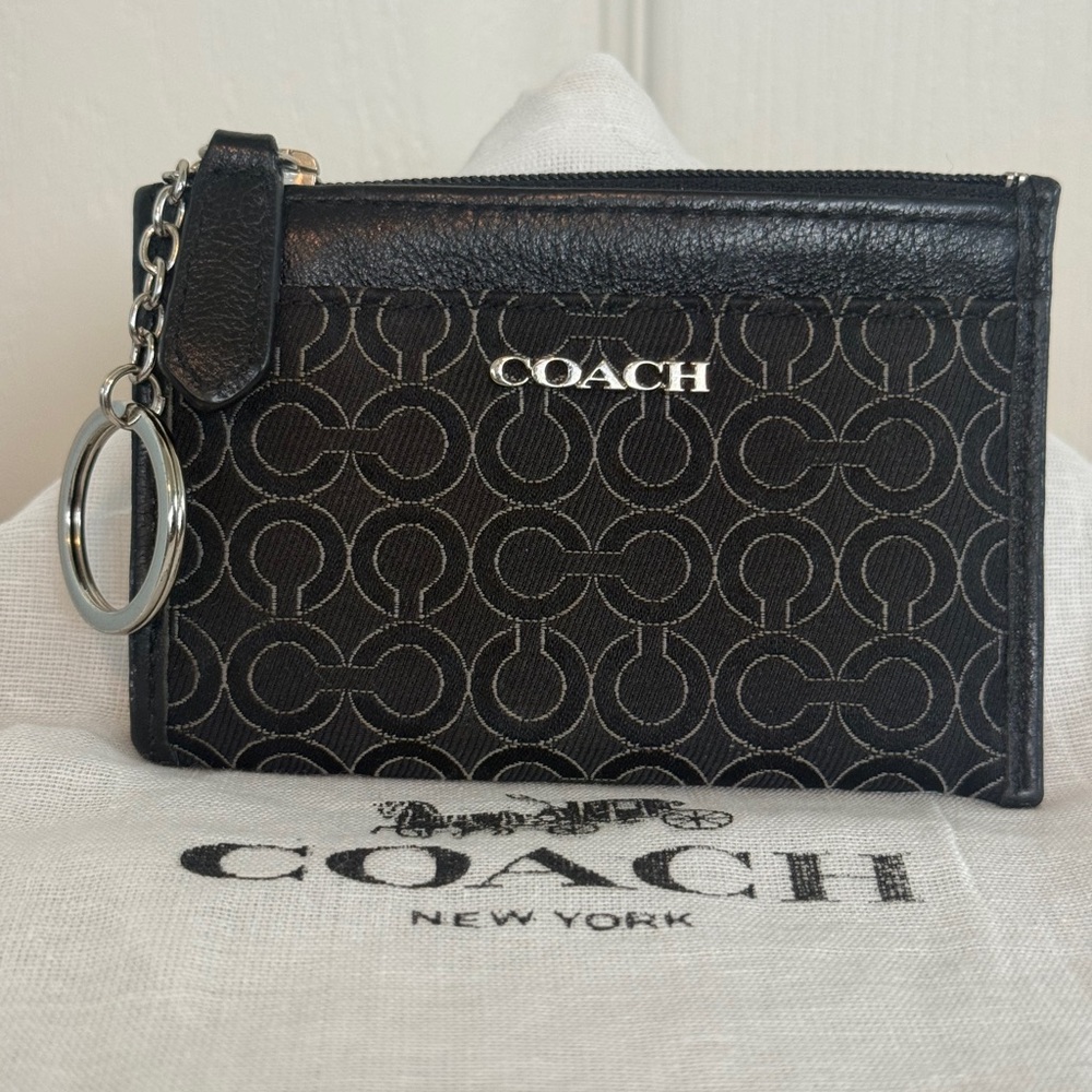 COACH MONOGRAM CARD CASE WITH KEY RING AND DUST BAG